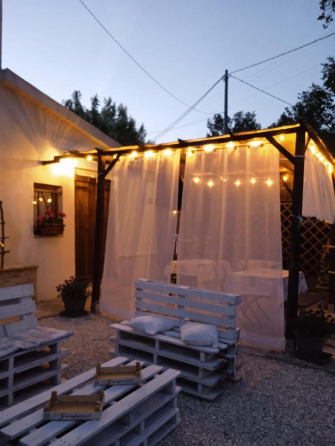 몬다비오 Sotto L'Ulivo B&B 외부 사진