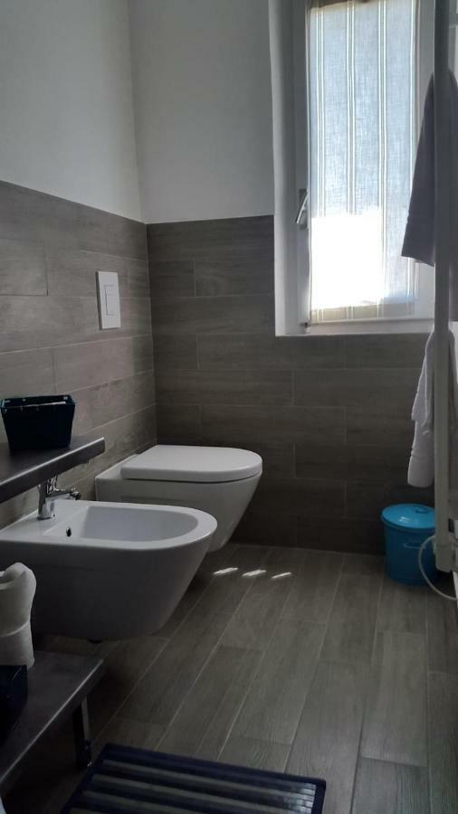 몬다비오 Sotto L'Ulivo B&B 외부 사진