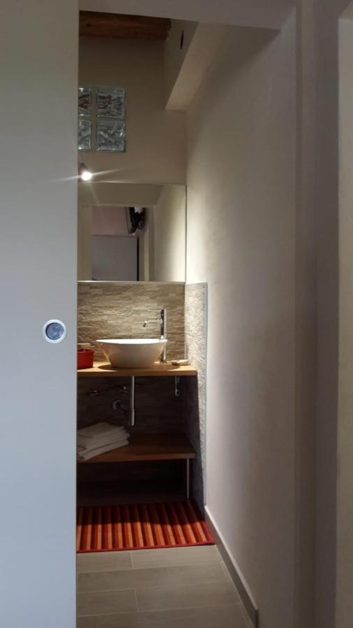 몬다비오 Sotto L'Ulivo B&B 외부 사진