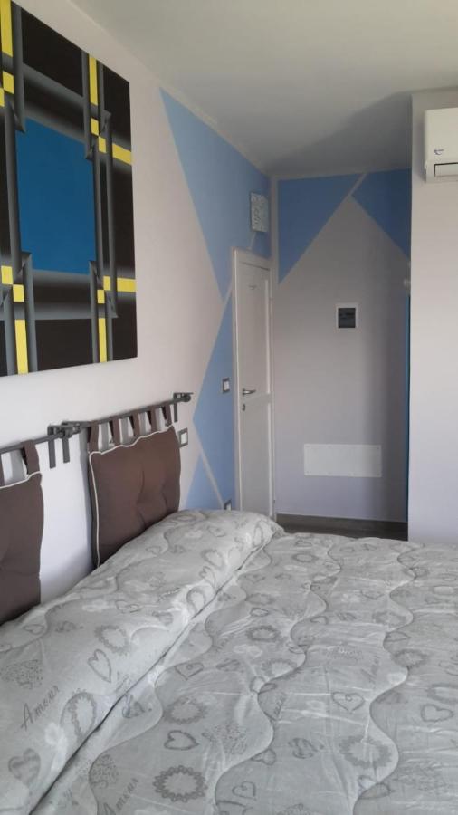 몬다비오 Sotto L'Ulivo B&B 외부 사진